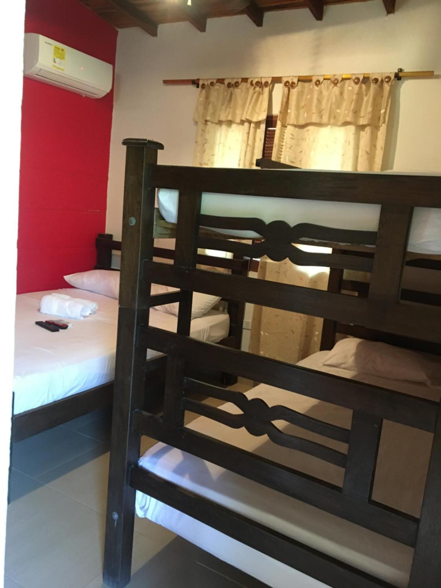 Hostal Los Wichos Минка Экстерьер фото