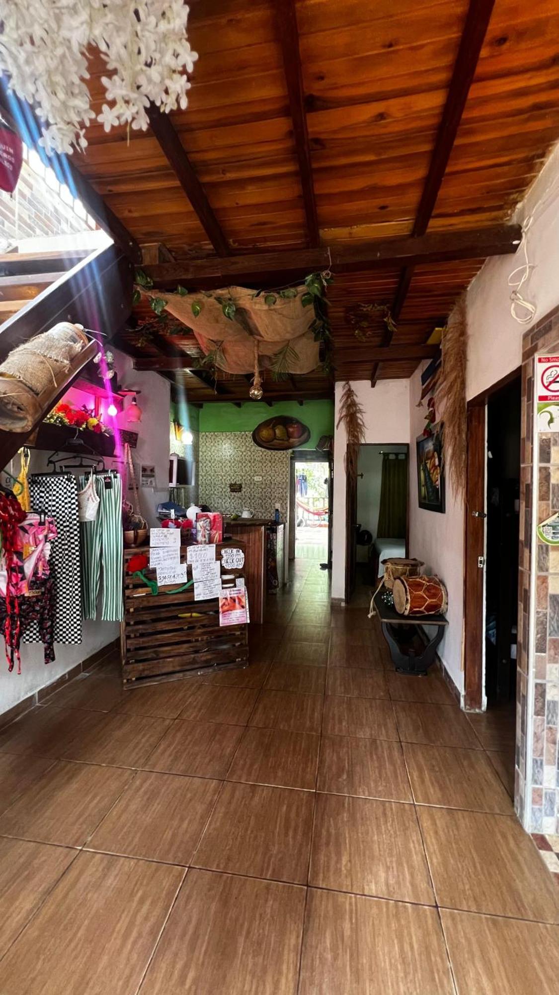 Hostal Los Wichos Минка Экстерьер фото