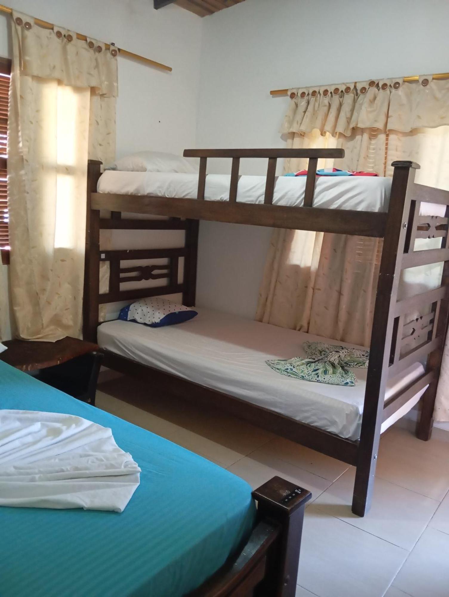 Hostal Los Wichos Минка Экстерьер фото