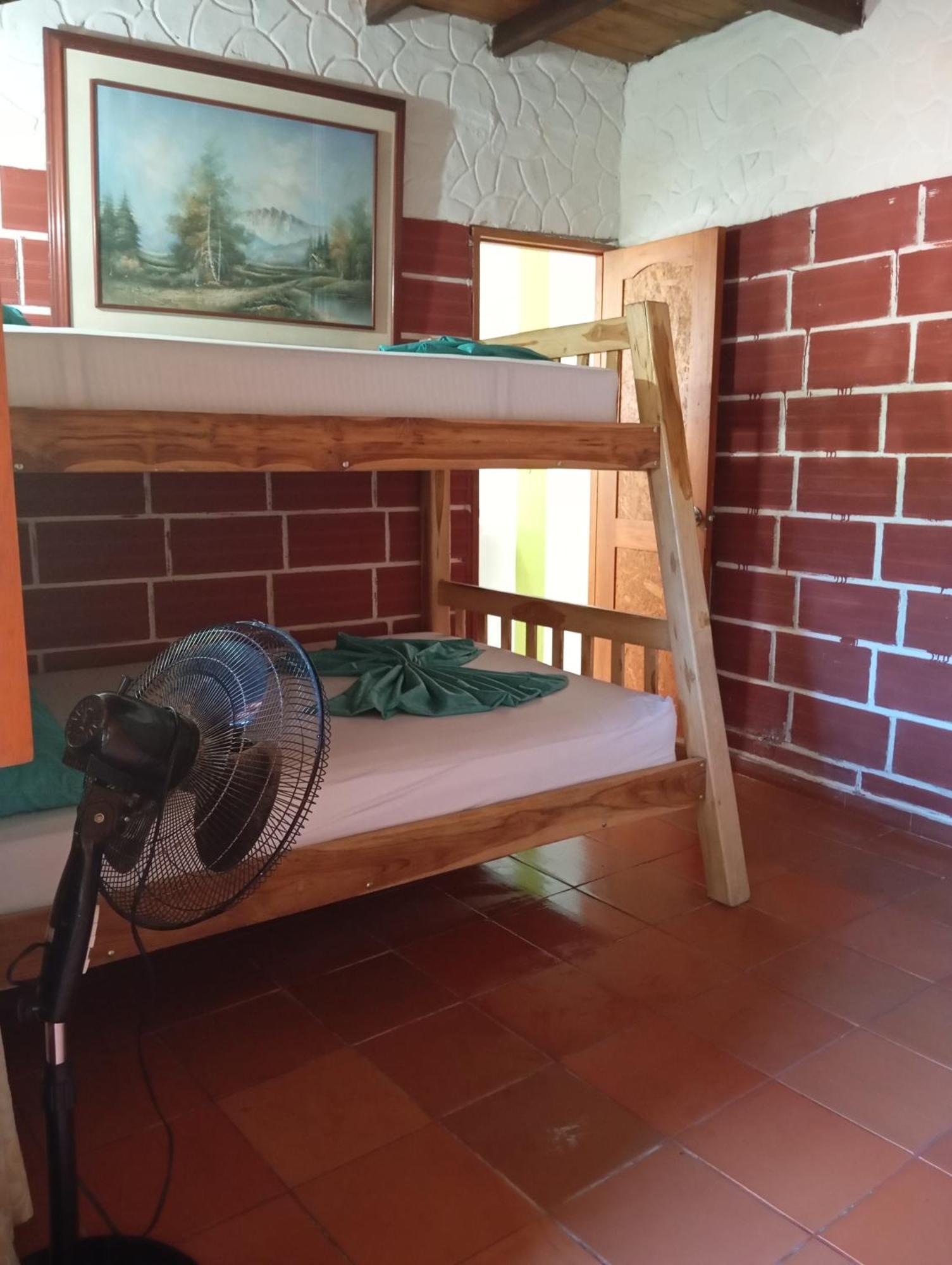 Hostal Los Wichos Минка Экстерьер фото