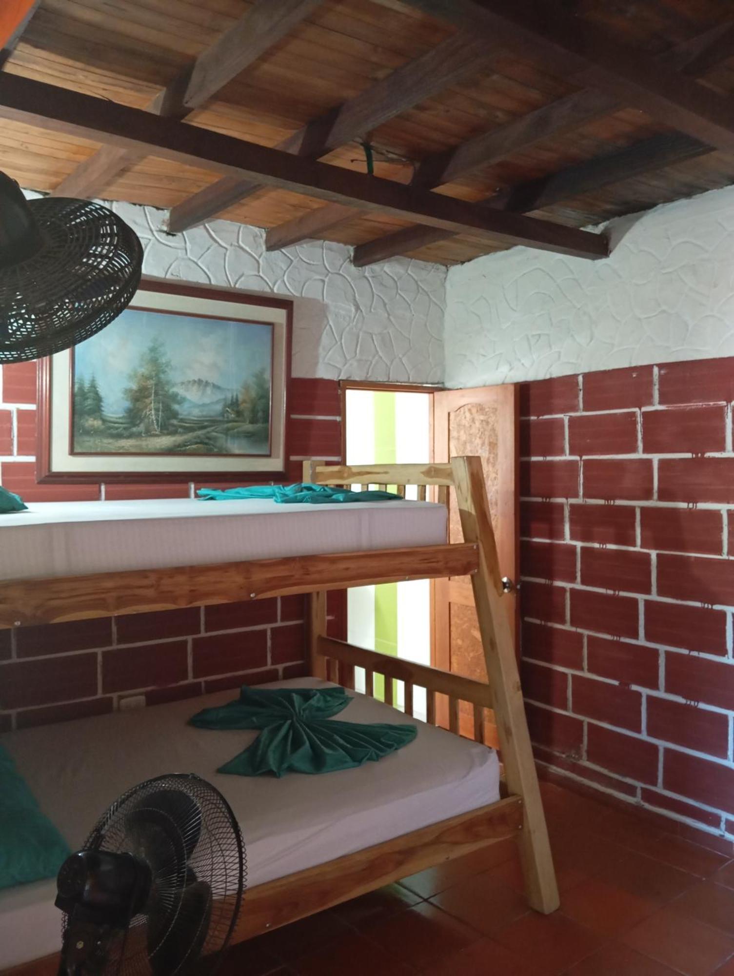 Hostal Los Wichos Минка Экстерьер фото